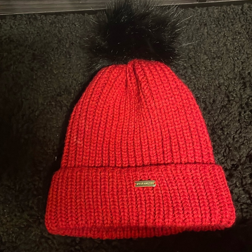 Steve Madden winter hat